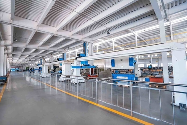 Jiangsu Jufeng Machinery Manufacturing Co., LTD ligne de production du fabricant